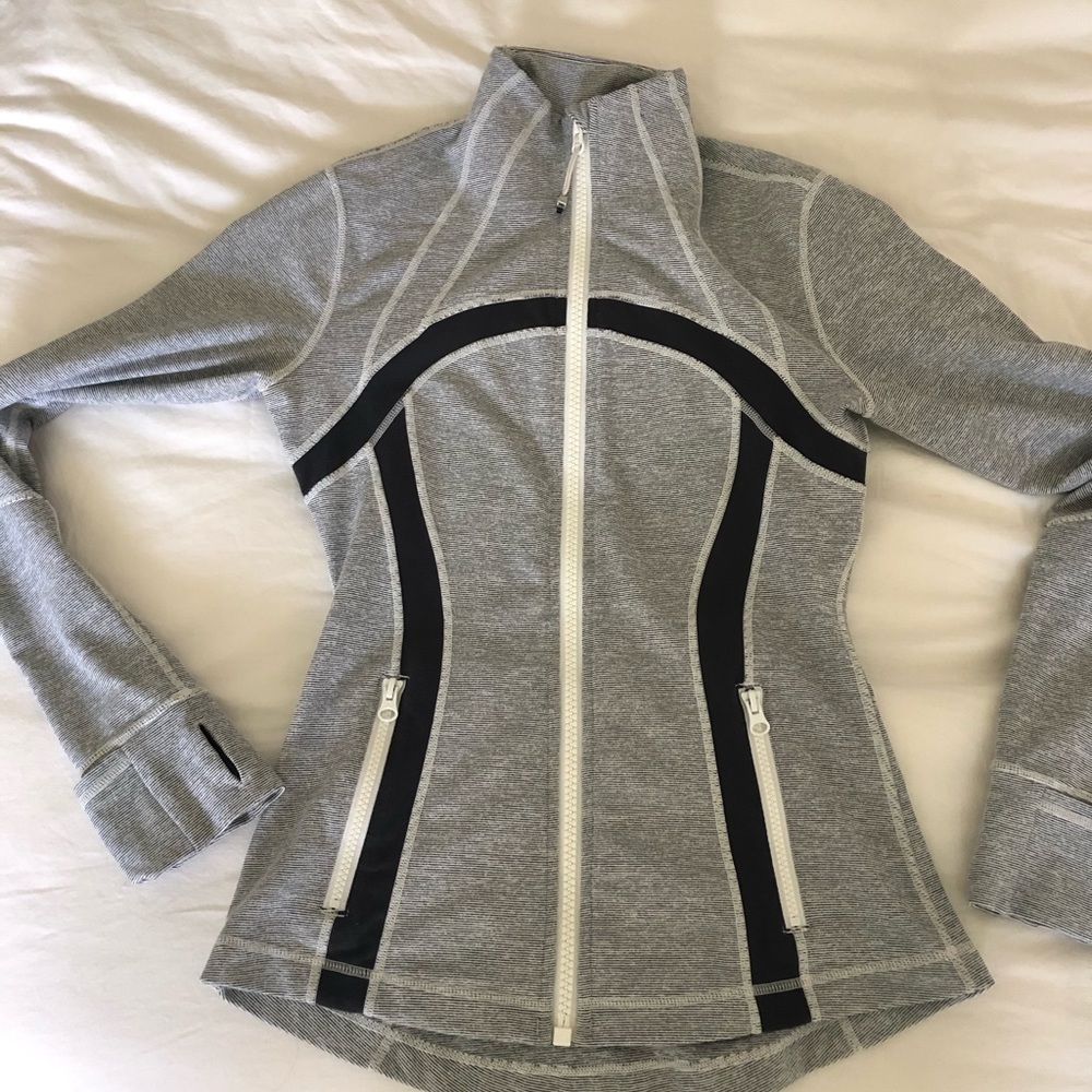 🤍LULU FULL ZIP🤍